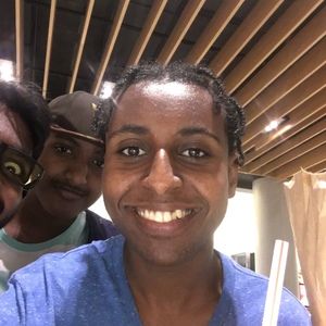 Meet your Posher, Posh